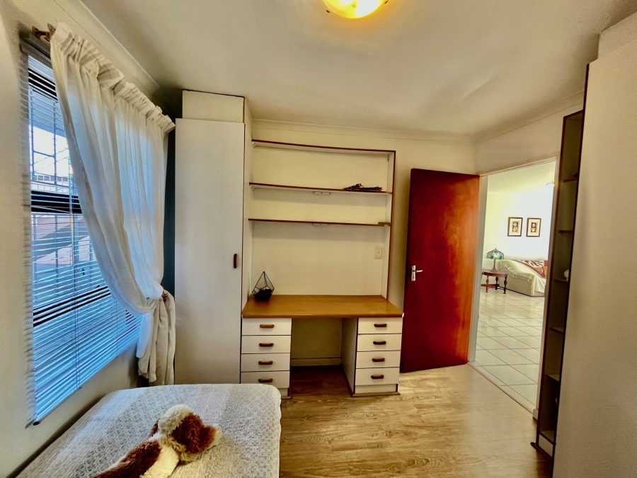 2 Bedroom Property for Sale in Durbanville Western Cape